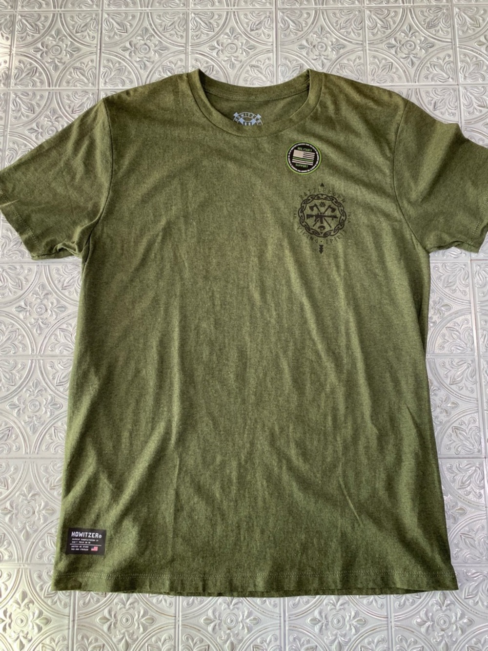 Howitzer T Shirt Mens Medium NWT Green Valhalla Viking Military Patriotic